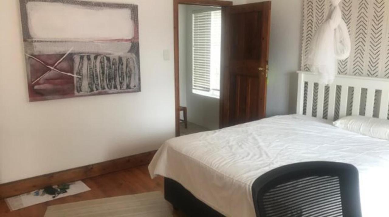 モーセル・ベイ4 Duke Street Flat#3アパートメント エクステリア 写真